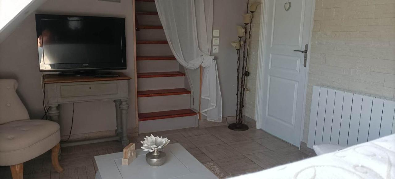 Le Cosy Apartment Lanvallay ภายนอก รูปภาพ